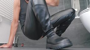 leather pig pp horny wank with dildo