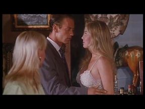 Rocco Siffredi loves being sucked by Moana Pozzi and her friends!