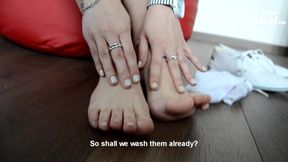 Smelly tennis socks