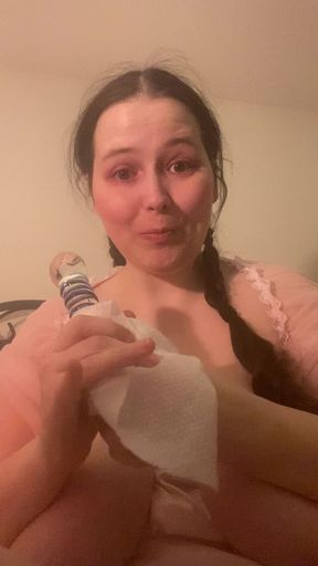 Sex Toy Review and Demonstration: Aptitan 7.1" Double Ended Glass Dildo