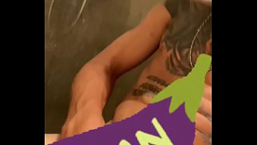 Dominicano, bello y sexy flaco, buen cuerpo latino masturb&aacute_ndose