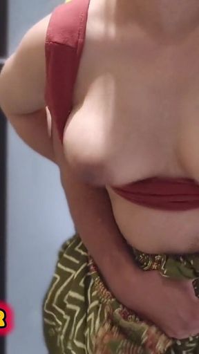 Desi Maid Got Fucked by House Owner