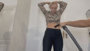 Sucking my belly button with vacuum cleaner CUSTOM MP4