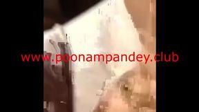 Poonam pandey new insta video