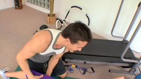 eva sinn fucks during workout
