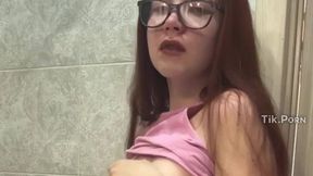 Video sent by @julia404foxy @Showing Boobs & #Glasses Porn #Upskirt #Brunette #Small Tits porn tube movie | Tik.Porn