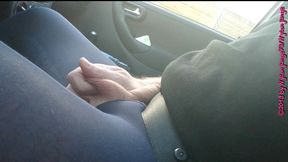 ich bin in blauer feinstrumpfhose im auto 2