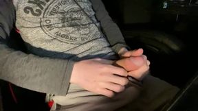 Handjob on cam-320