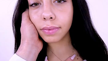 Dark-skinned beauty sucks cock