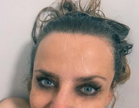 Bathtub Suck and Facial