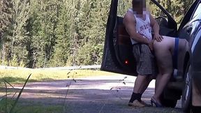 Milf allows stranger to bang her by the side road - Amateur