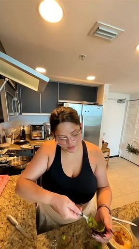 Live Stream with Dani Valentina