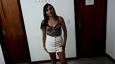 First time in porn, Milf Alexia gets fucked raw by Jr Doidera who came inside her.