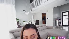 Lexxi Steele slobbers on throbbing dick and takes it deep