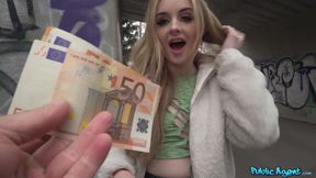 Fruity Baby Kxtten exciting xxx scene