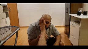 cheirando o chule do amigo