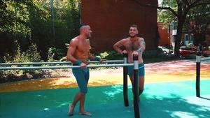 masqulin: Gymnast Meets Big-Dick Acrobat