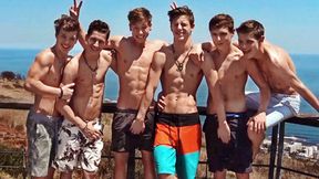 African Souvenirs - Art of the deal