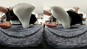 3DVR180 ERER LELE MARTINA POV stinky foot training dwarfs