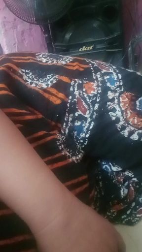 Mother-in-law's behavior at home video .mp4