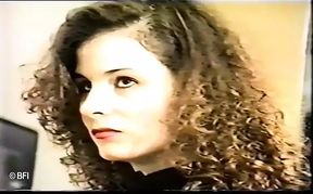 Amateur woman spanked at the hairdresser