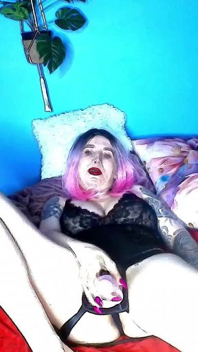 Lady Angela Animated Strapon POV