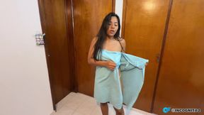 Brunette Latina flirts with her masseuse and he fucks her until he cums