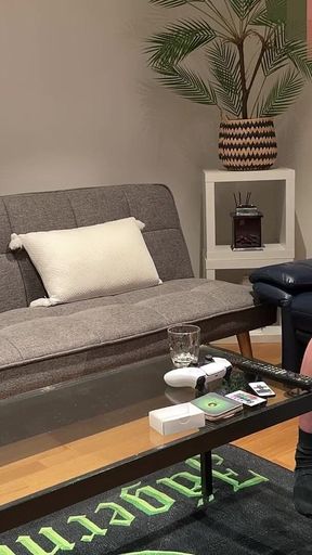 Straight Handyman Get's Sucked by Another Guy