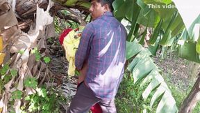 Indian Beautiful Shemale - Shemale And Shemale Boyfrends Have Sex In Banana Garden - Desi Movies In Hindi