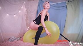 Q708 Stasia pumps and rides two inflatables rings to pop - 480p