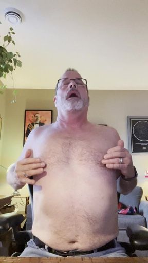 Sexy daddy - strips and strokes