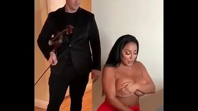 Naked hot mom playing piano