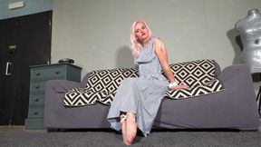 5181 Sandy in Model Shoot Goes Bad