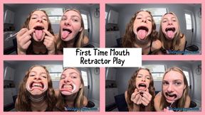 First Time Mouth Retractor Play : Tyler Lynn & Nathalia