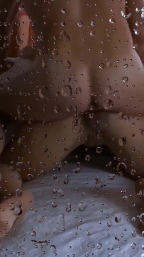 Amateur Blonde Mature Wife Has Sexy Pleasure