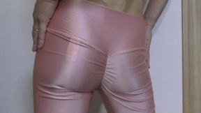 Masturbation with pink spandex leggings