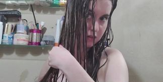 It's Super Annoying to Brush with Wet Hair