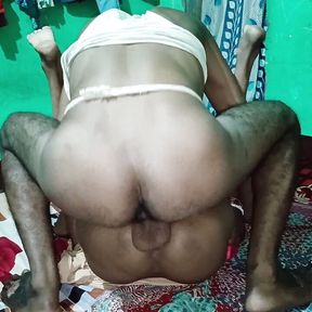 Puja bhabhi ka badi ko chudai kiya