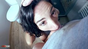 Beautiful Spanish MILF Linda del Sol explains to Terry how to shoot a porn video
