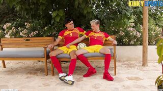 perspiring, sporty, pink cigar-marking, sloppy young men. Sans a condom, slobbers