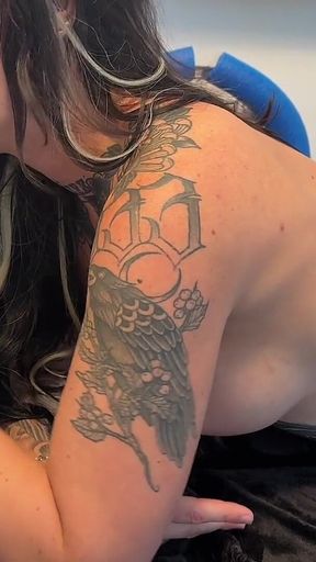 Tatted College Babe Millie Millz & Teddy Tarantino Female Glory Hole