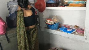 Sister-in-law Was Opening the Suitcase After Coming From Her Maternal Home and the Brother-in-law Grabbed It and Gave It