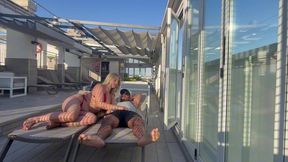 tremenda rubia influencer follada sin condon por moreno pollon