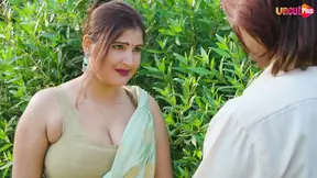 Indian Auntie Gets Fucked in Desi Village House