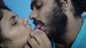 Saree Romance Hot Armpit Lick, Vaishnavy and Sharun Raj Hot Armpit Lick Romance in Saree, Mallu Couple Saree Armpit Hot Kiss