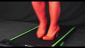 Lux walking on the treadmill 1