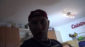 2683 sexy arab dose par viktor rom dans la cuisine