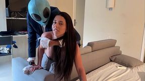Naughty ALIEN cums hard in the face of a hot Brazilian with green eyes / Luiza Marcato