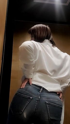 Japanese Mature Women Flaunting Their Behinds