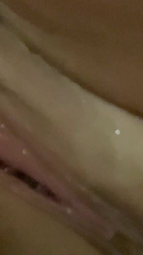 Ich Besorgs Mir in Der Badewanne